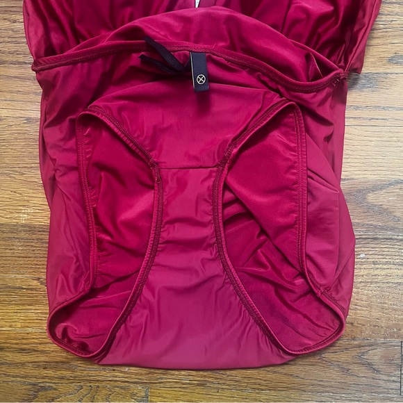 Vix Paula Hermanny Solid Red One Piece Swimsuit Size L - Picture 8 of 8